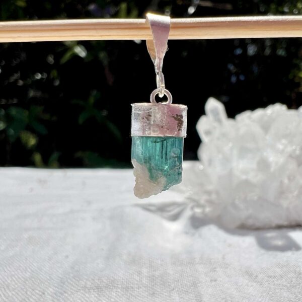 Green tourmaline pendant - Image 2