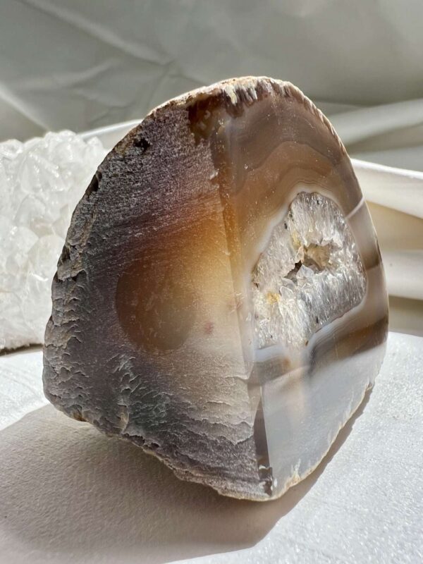 Agate half geode - Image 4