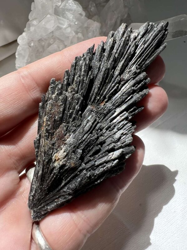 Black kyanite - Image 6