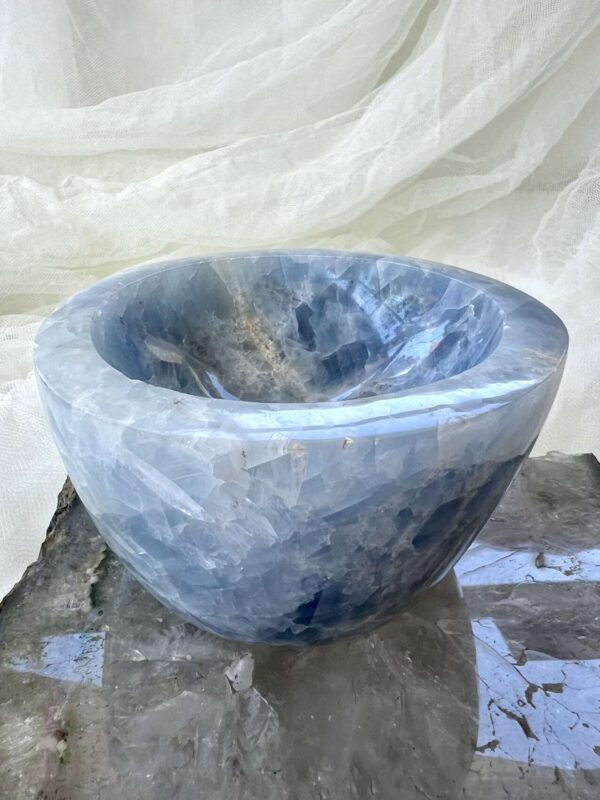 Blue calcite bowl - Image 4