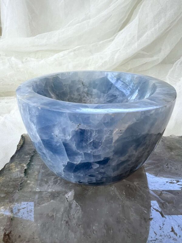 Blue calcite bowl - Image 5