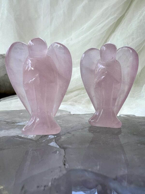 Rose quartz angel - Image 4