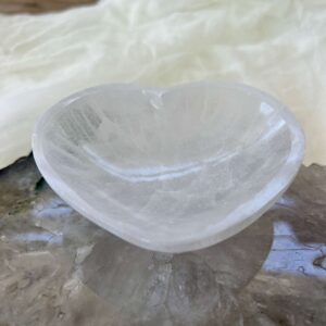 selenite bowl heart shaped home ware natural crystal home decoration art piece