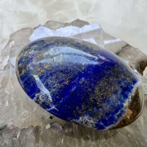 lapis lazuli soapstone natural polished deep blue rock with calcite, iron pyrite enamel lazurite