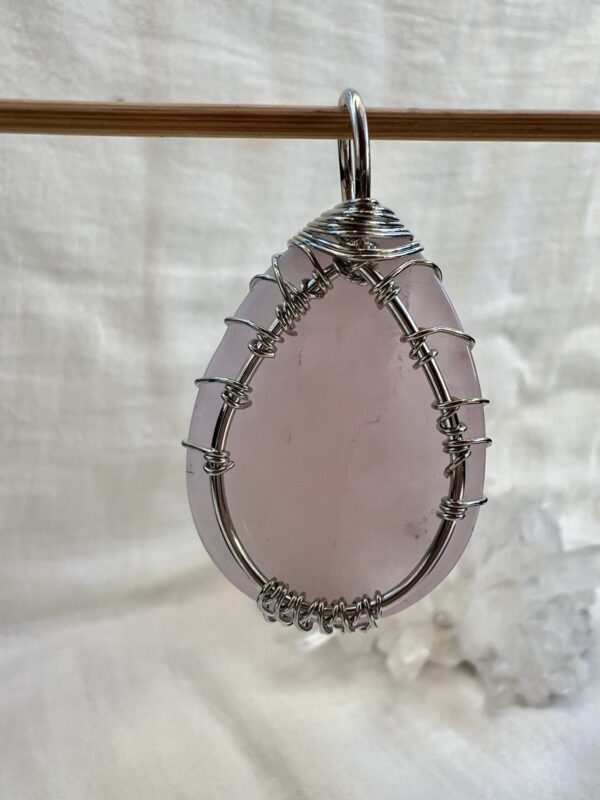 Rose quartz tree of life pendant - Image 2