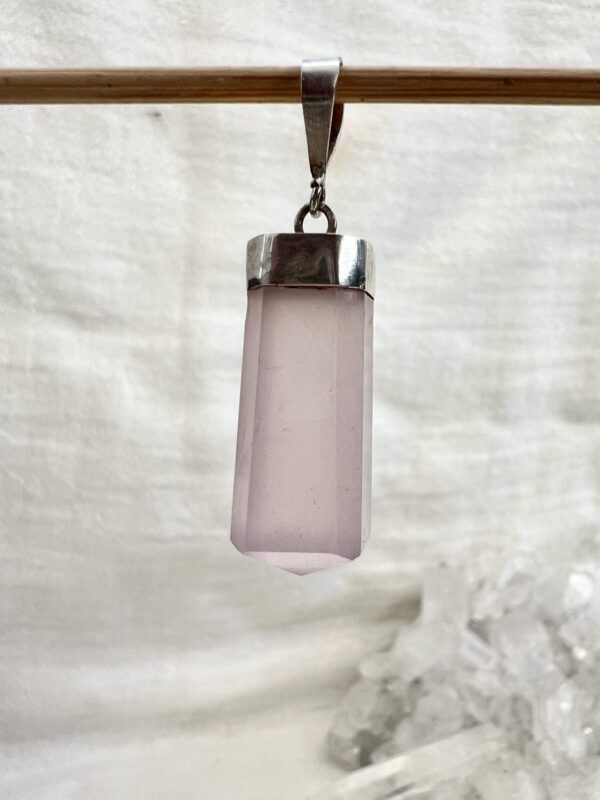 Rose quartz pendant - Image 2