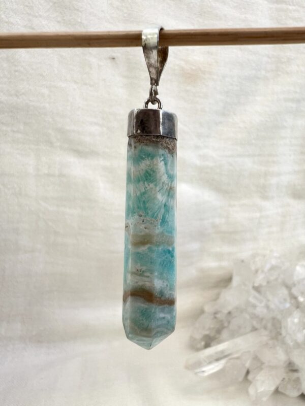 Caribbean calcite pendant - Image 2