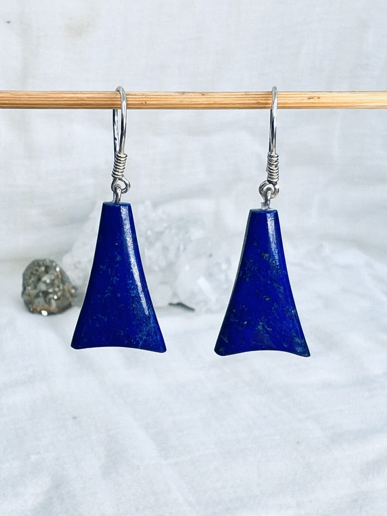 hand made lapis lazuli earrings crystal earring dark blue natural stone