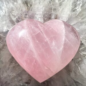 rose quartz heart crystal carving pink quartz anahata