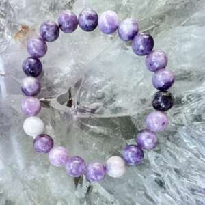 lepidolite bead bracelet mica rich phyllosilicate purple mineral crystal jewellery K(Li,Al)3(Si,Al)4O10(F,OH)2