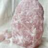 natural rose quartz pink crystal natural crystal rocks SiO2 love stone friendship stone anahata chakra