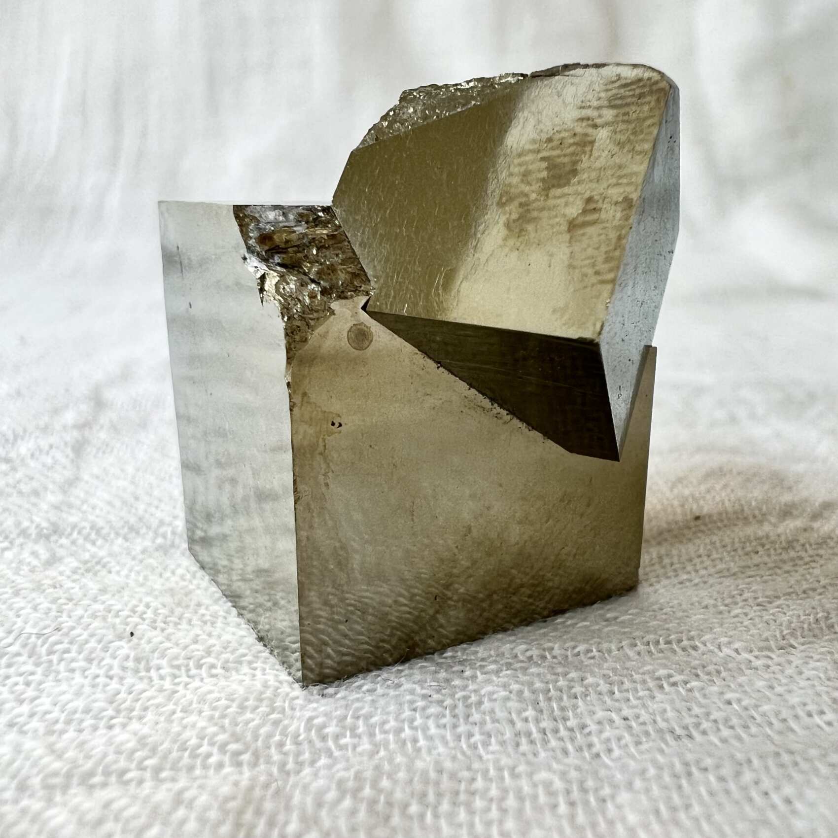 Iron pyrite cube cluster - Image 3
