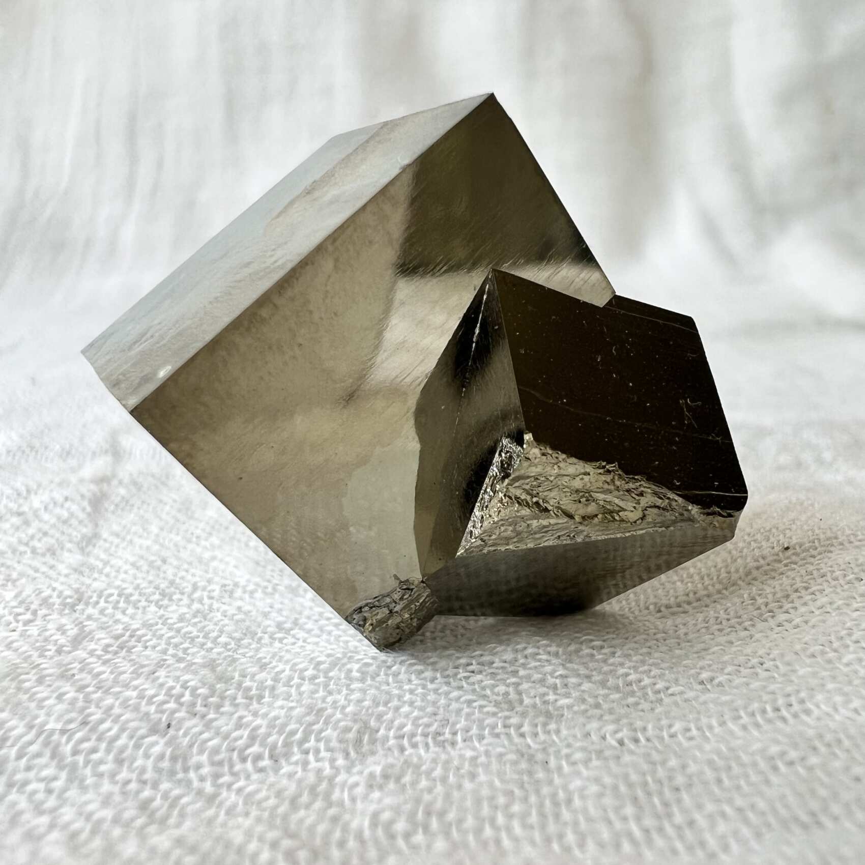 Iron pyrite cube cluster - Image 2