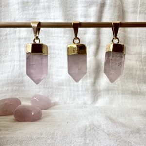 gold pated rose quartz pendant natural crystal jewellery healing gemstones crystal shop online new zealand SiO2 anahata heart chakra