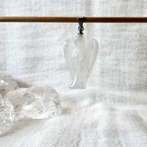 clear quartz crystal necklace angel protection crown chakra sahasrara natural crystal divine energy