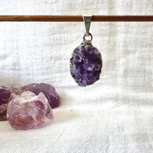 amethyst cluster pendant necklace natural purple quartz crystal jewellery SiO2 with manganese sahasrara crown chakra ajna third eye chakra New Zealand crystal shop