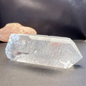 clear quartz point single crystal natural Lemurian point rock crystal shop new zealand Aotearoa
