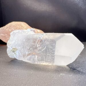 clear quartz point single crystal natural Lemurian point rock crystal shop new zealand Aotearoa