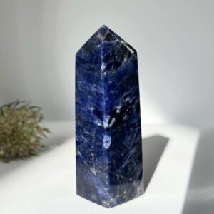 sodalite obelisk standing point home decor crystal healing NZ energy cleansing crystals chakra crystals NZ meditation stones spiritual gifts NZ aotearoa third eye visuddha