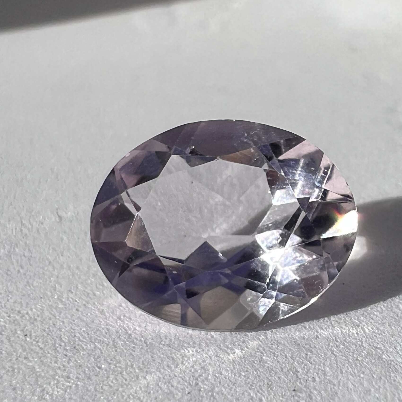 kunzite gemstone jewellery crystal healing NZ energy cleansing crystals chakra crystals NZ meditation stones spiritual gifts NZ Aotearoa
