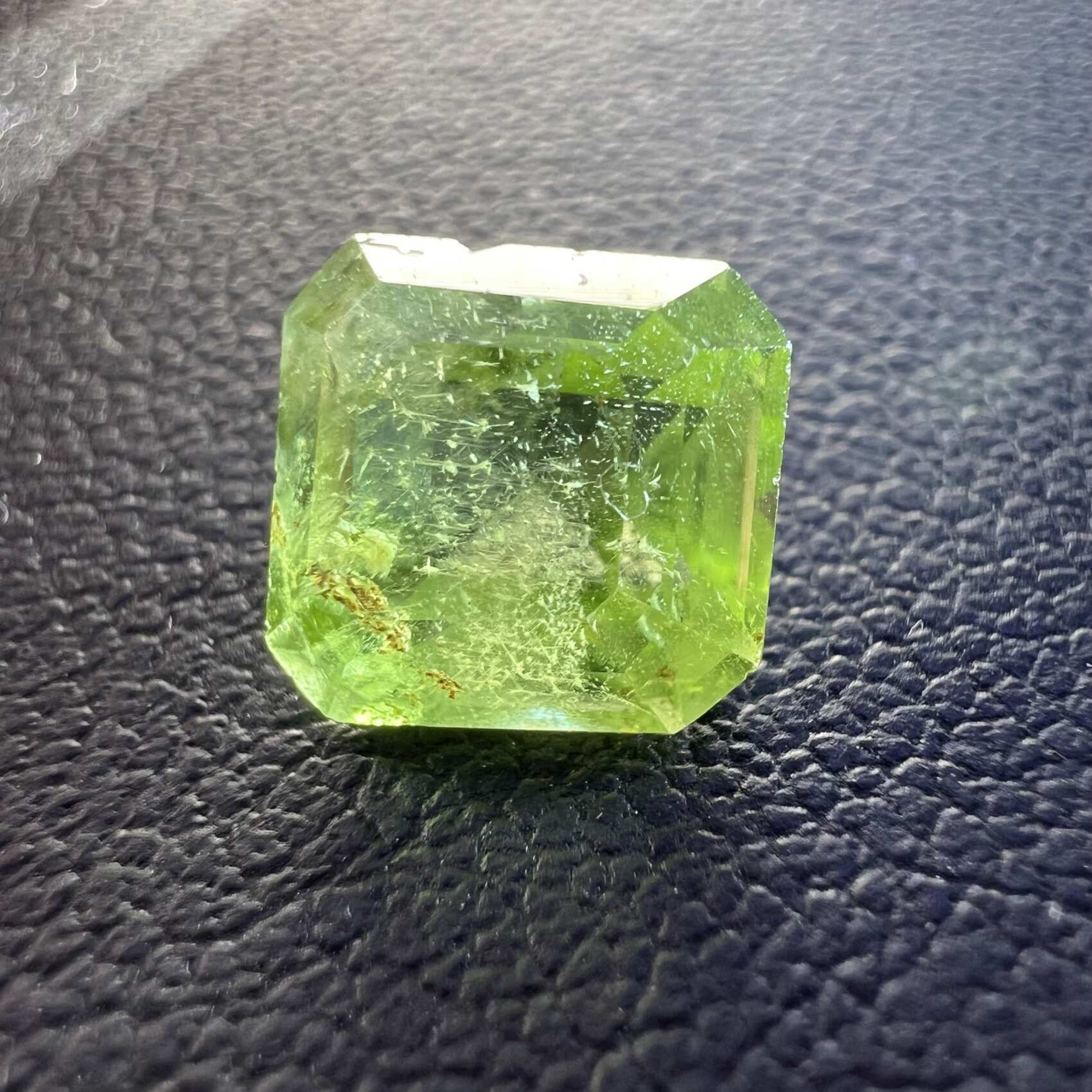 peridot facet cut gemstone jewellery crystal healing NZ energy cleansing crystals chakra crystals NZ meditation stones spiritual gifts NZ Aotearoa