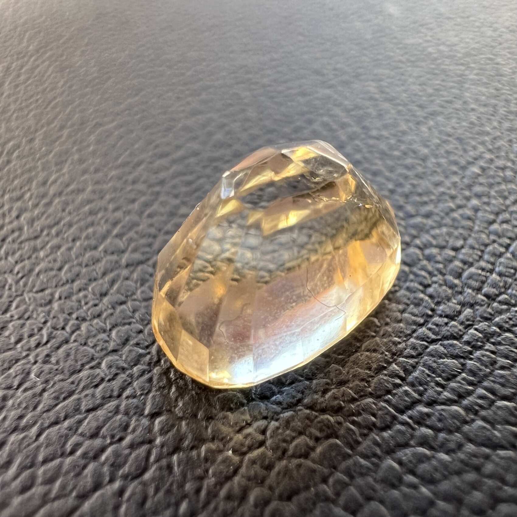 Citrine gemstone - Image 4