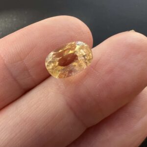 Citrine gemstone - Image 2