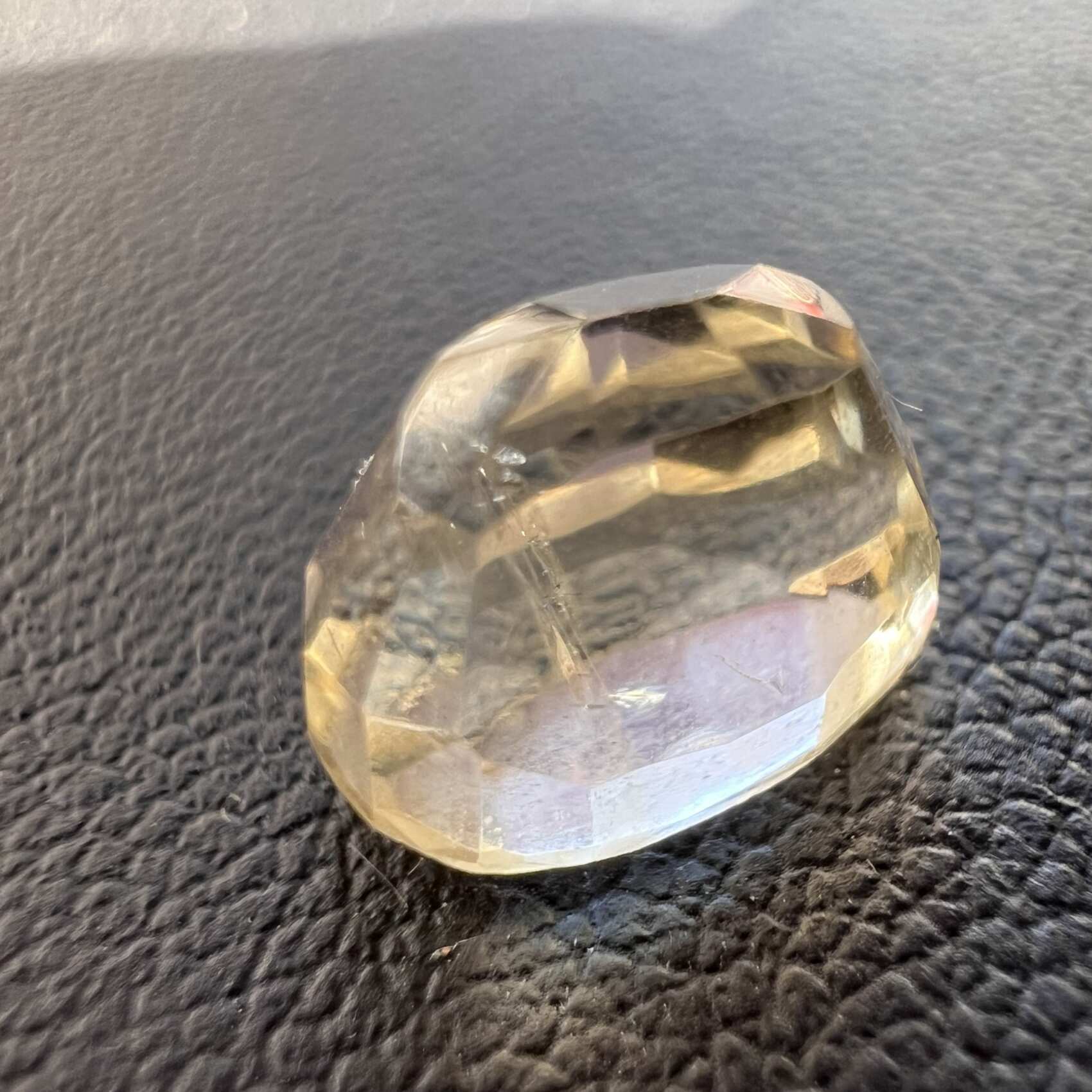 Citrine gemstone - Image 4