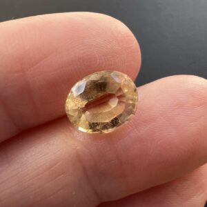 Citrine gemstone - Image 2