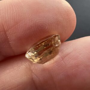 Citrine gemstone - Image 3