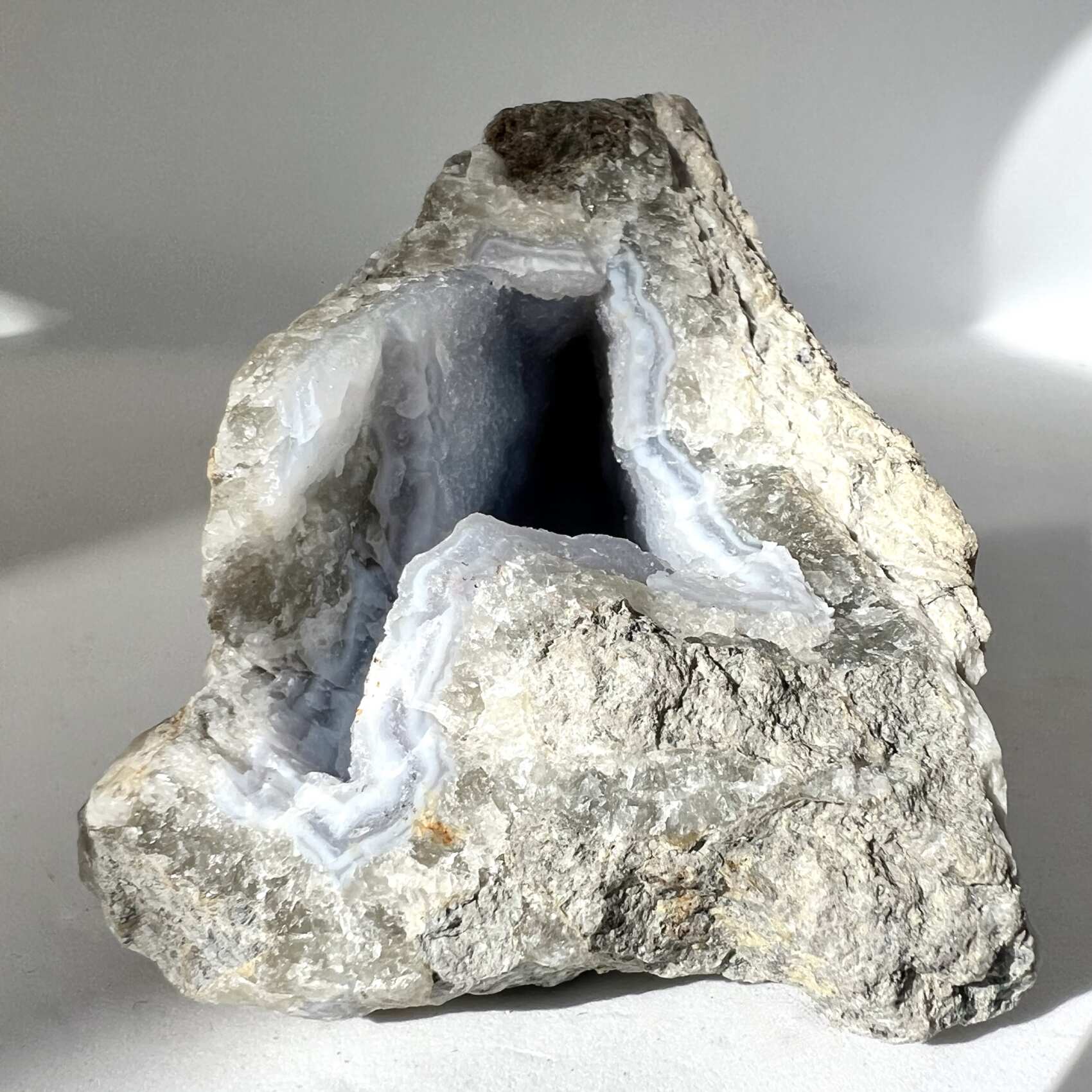 blue lace agate natural crystal healing NZ energy cleansing crystals chakra crystals NZ meditation stones spiritual gifts NZ Aotearoa