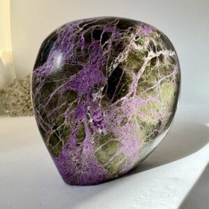 polished freeform stichtite natural crystal healing NZ energy cleansing crystals chakra crystals NZ meditation stones spiritual gifts NZ Aotearoa